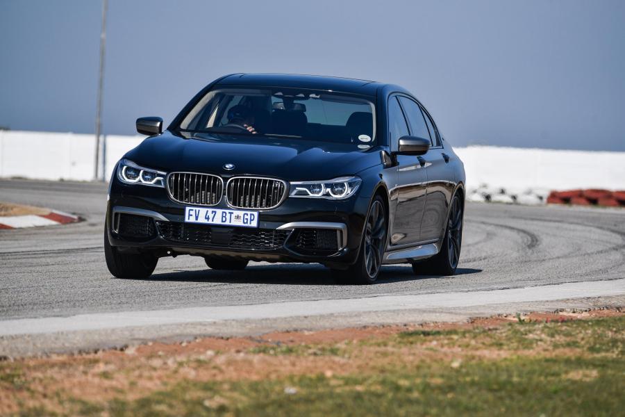  BMW M760Li xDrive 2017 года  (ZA) (фото 21 из 21)